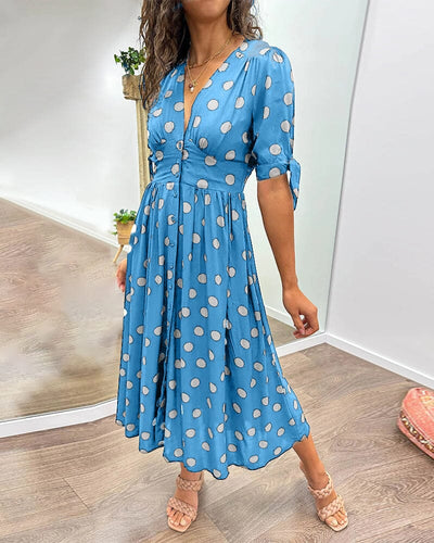 VIOLLETA - Dress with V-neckline