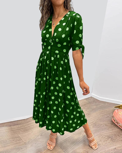 VIOLLETA - Dress with V-neckline