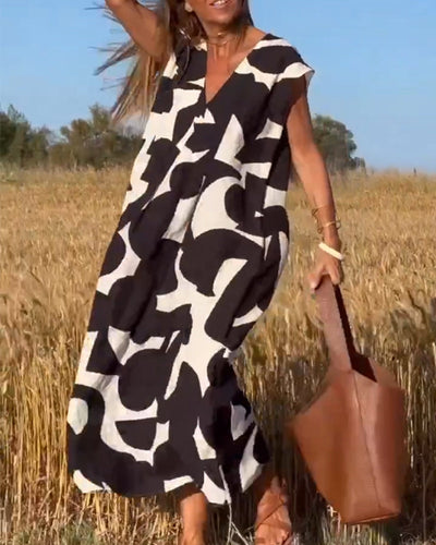 KIANA™ - Dress with V-neck