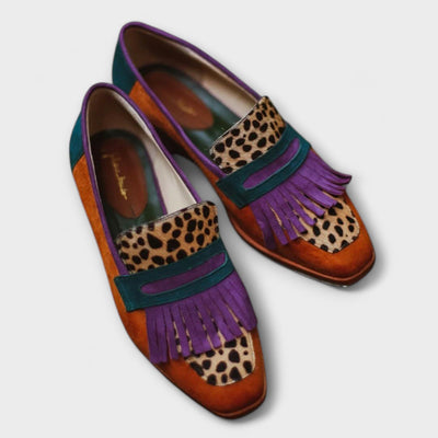 Fallon – Brown moccasin with leopard print