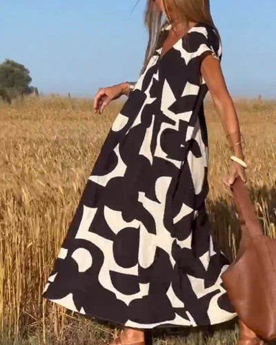 KIANA™ - Dress with V-neck