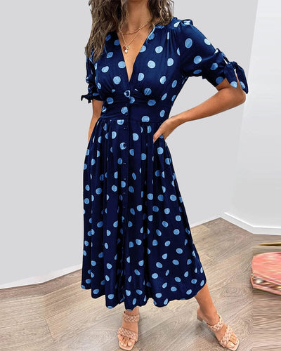 VIOLLETA - Dress with V-neckline