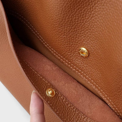 Elevé - Elegant and Timeless Shoulder Bag