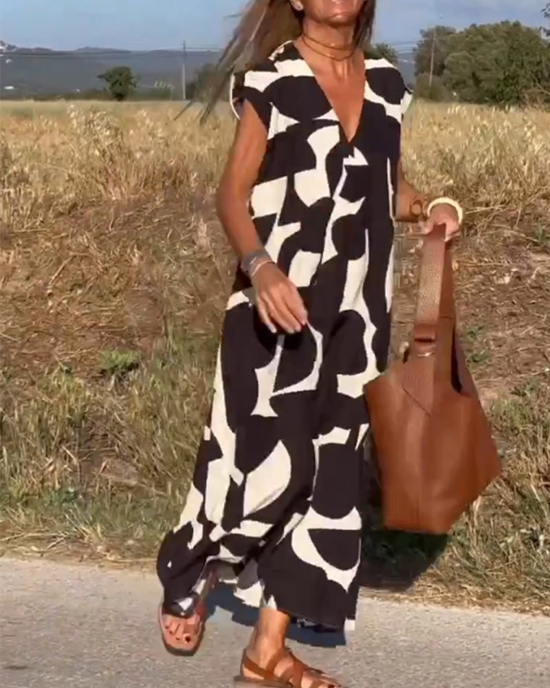 KIANA™ - Dress with V-neck