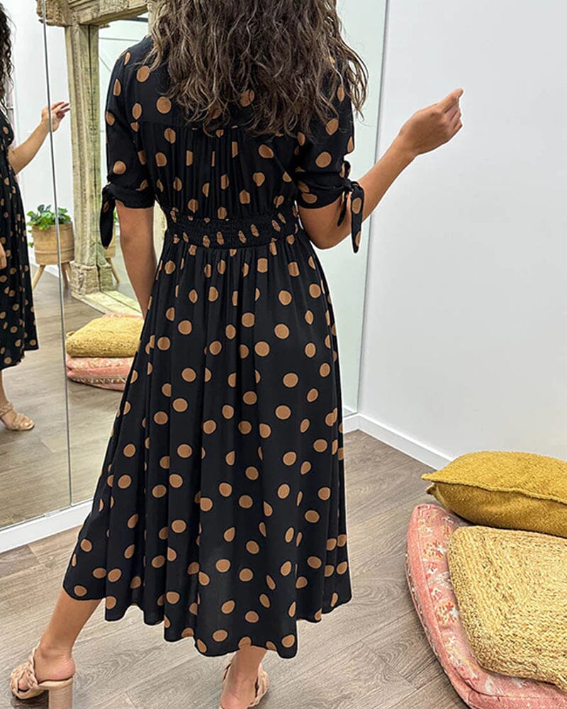 VIOLLETA - Dress with V-neckline
