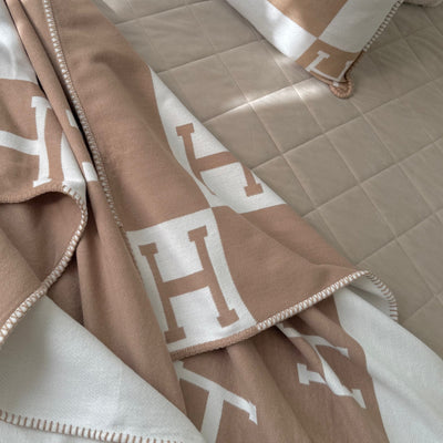 Wool Cashmere Blanket | Luxurious Throw Blanket