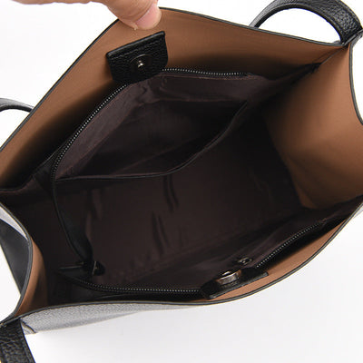Elevé - Elegant and Timeless Shoulder Bag