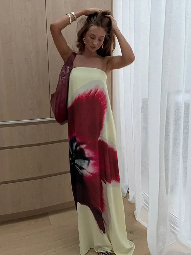 LIA - The Seductive Dress