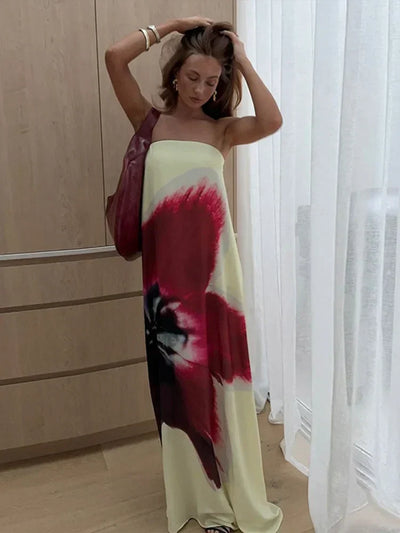 LIA - The Seductive Dress