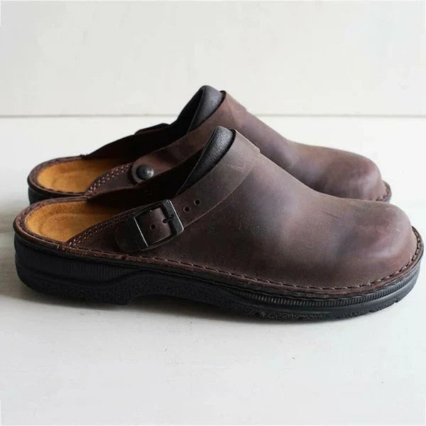 Edward Old-Fashioned Clogs