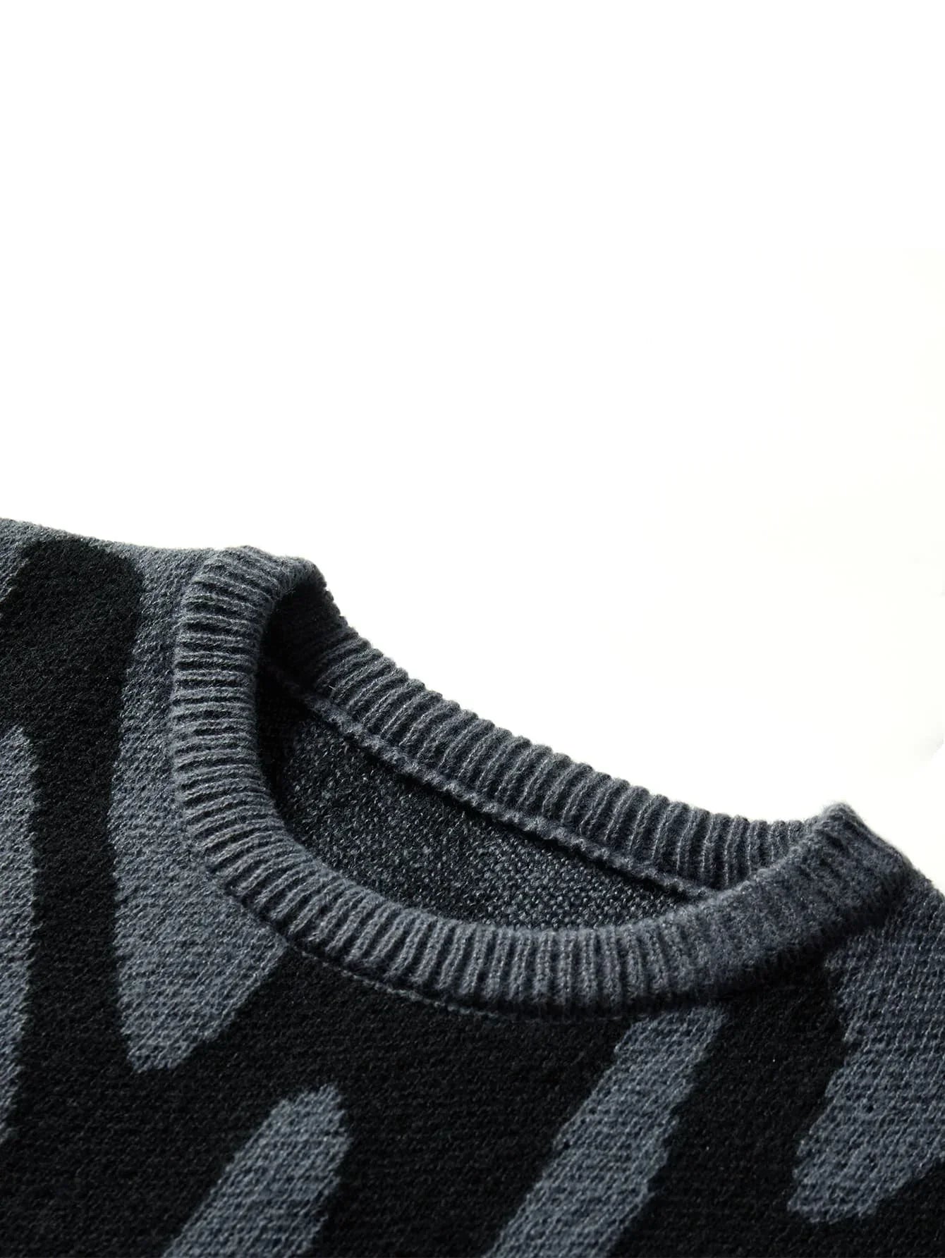 Elegant Patterned Sweater
