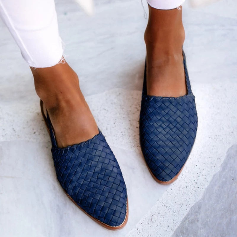 SAMMI - Folded Flat Sandals
