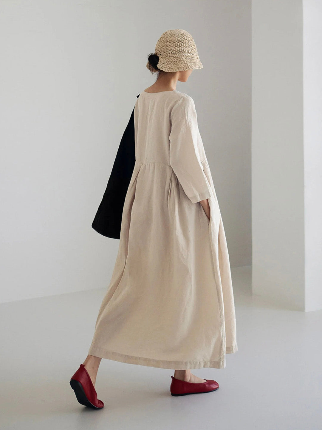 IVONNE - Chic Dress with Side Pockets