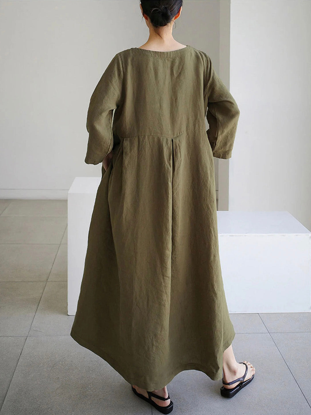IVONNE - Chic Dress with Side Pockets
