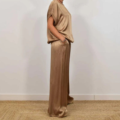 CLARISSA - Light Two-Piece Outfit