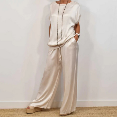 CLARISSA - Light Two-Piece Outfit