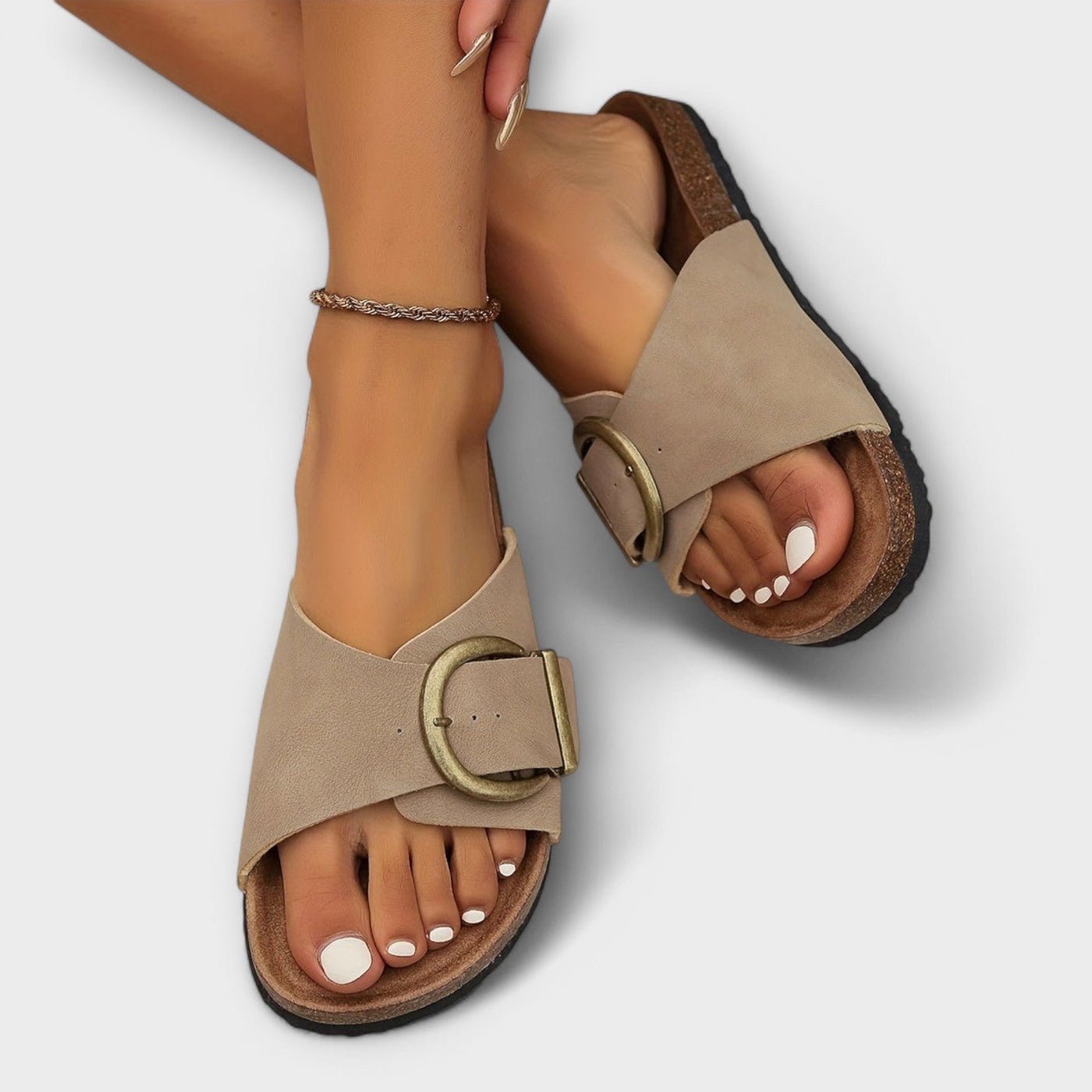 SANNE - Sandals with gold buckle