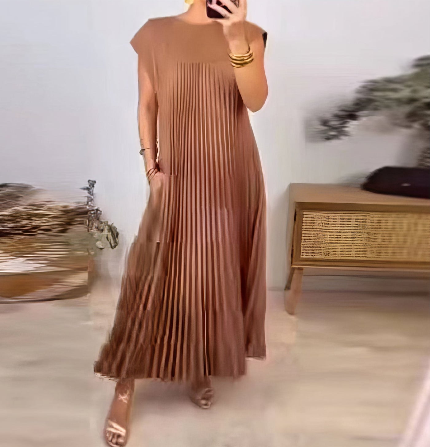 LIVIA - Pleated Sleeveless Dress